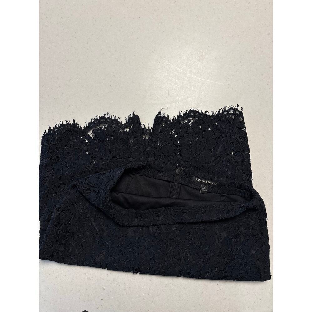 Banana Republic Lace Pencil Skirt Navy Blue Floral Midi Career Size 4 - Picture 4 of 5